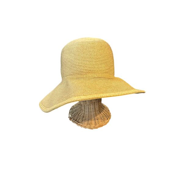 Aguaclara Wide Brim Straw Sun Hat Beige Beach Resort Coastal Vacation Hat
